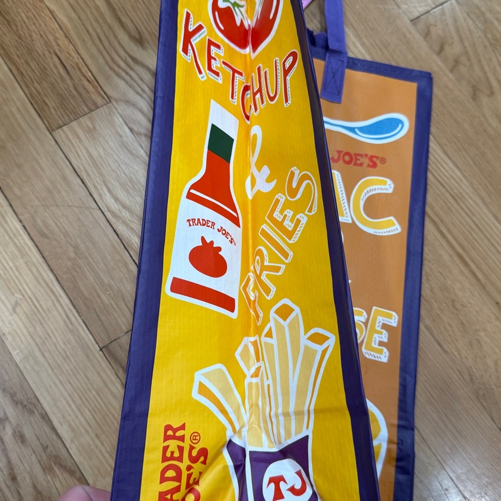 Trader Joe's Mac & Cheese PB&J Comfort Food Reusable Grocery Shopping Bag NWT - Picture 5 of 5